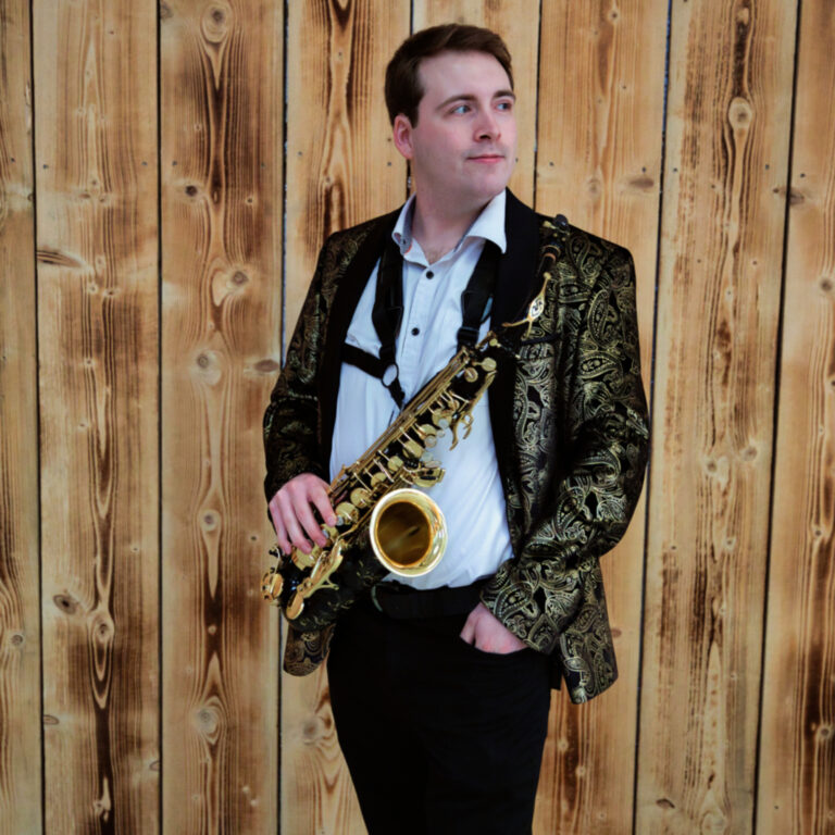 Distant Gaze Sax